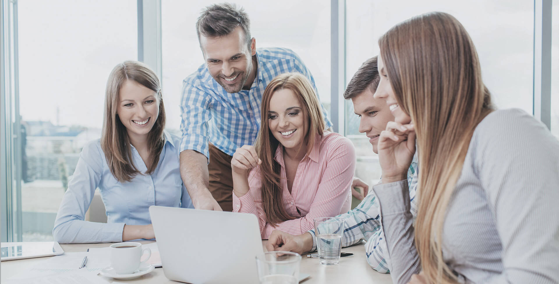 home_architect2_sectionbg2